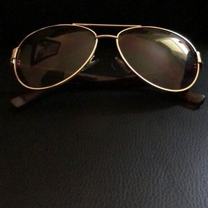 Juicy couture rose gold aviator sunglasses